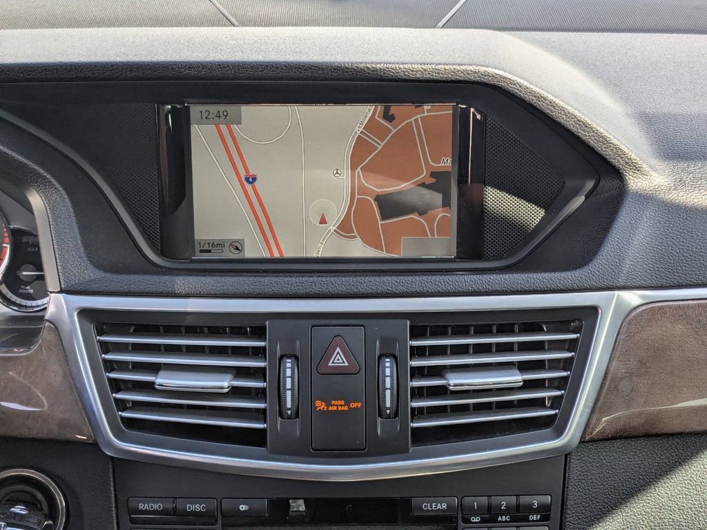 Used 2013 Mercedes-Benz E 400 Sport Sedan image 5