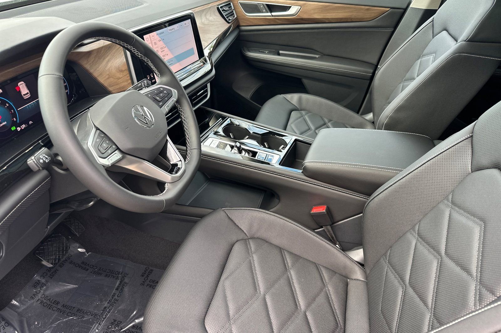 New 2026 Volkswagen Atlas SE image 9