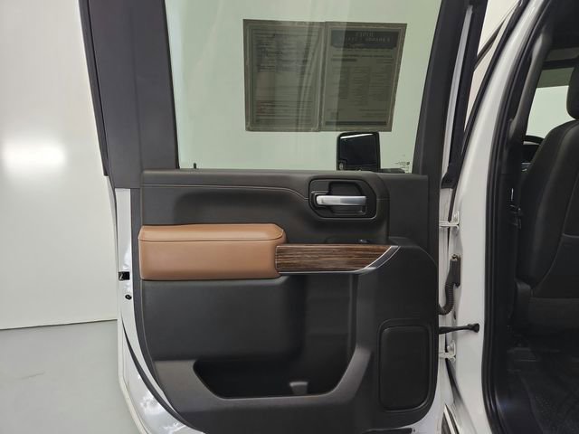 Used 2022 Chevrolet Silverado 2500 High Country w/ Technology Package image 47