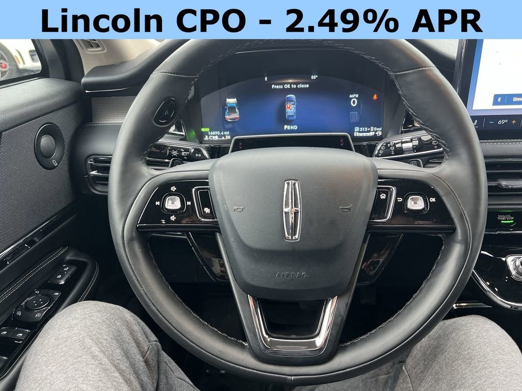 Used 2025 Lincoln Corsair Grand Touring w/ Equipment Group 302A image 11