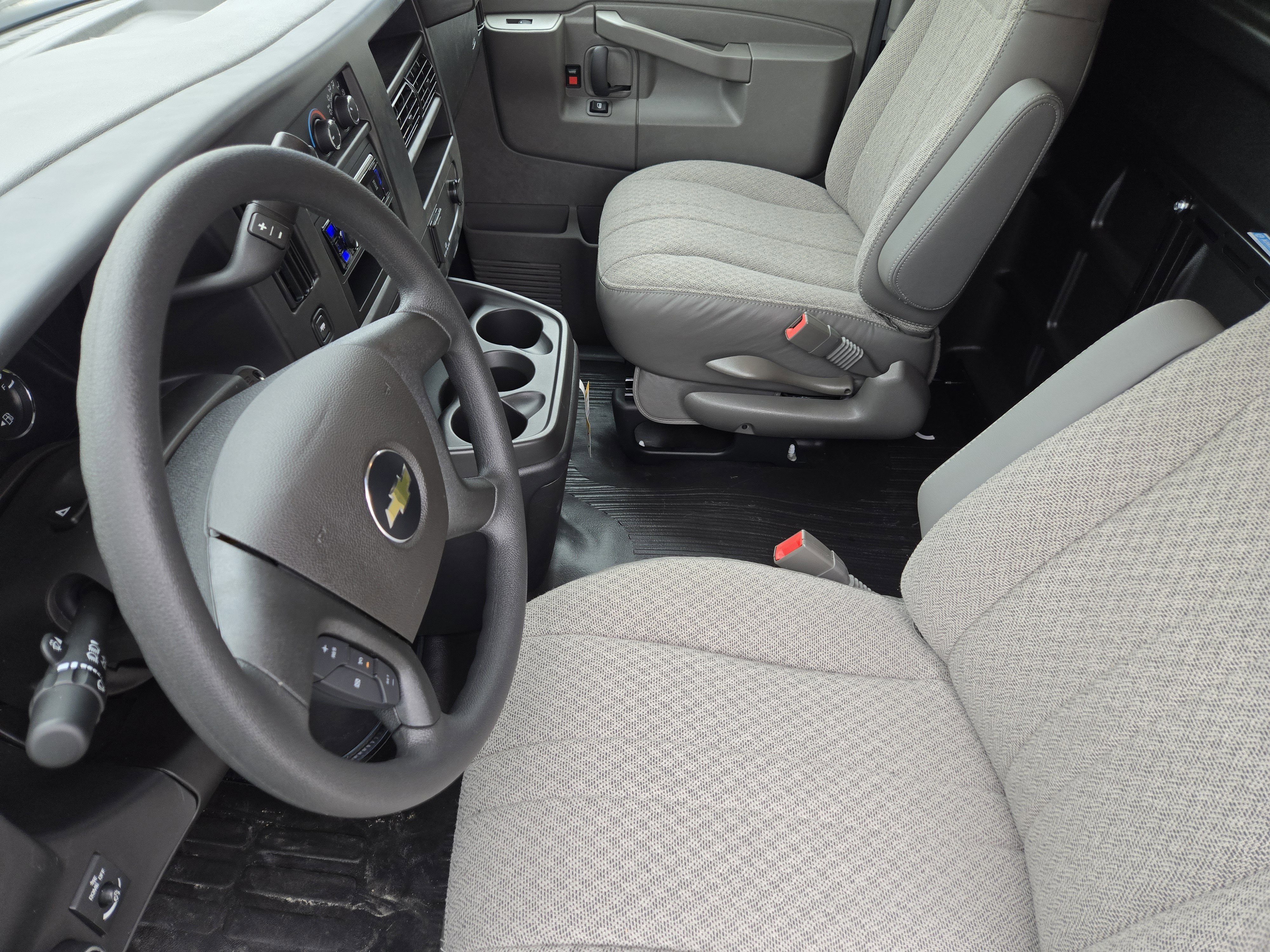 New 2025 Chevrolet Express 2500 w/ Driver Convenience Package RWD image 8