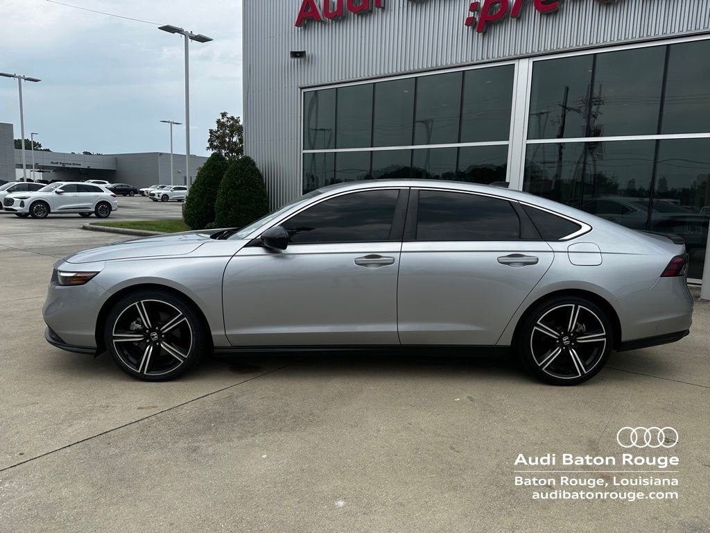 Used 2023 Honda Accord Sport image 7