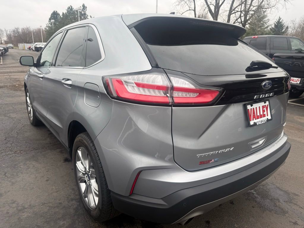 Used 2022 Ford Edge Titanium image 5