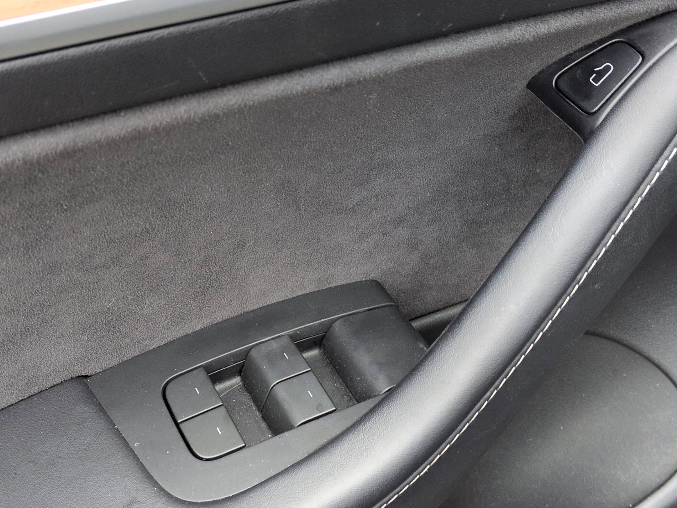 Used 2023 Tesla Model 3 Performance image 15