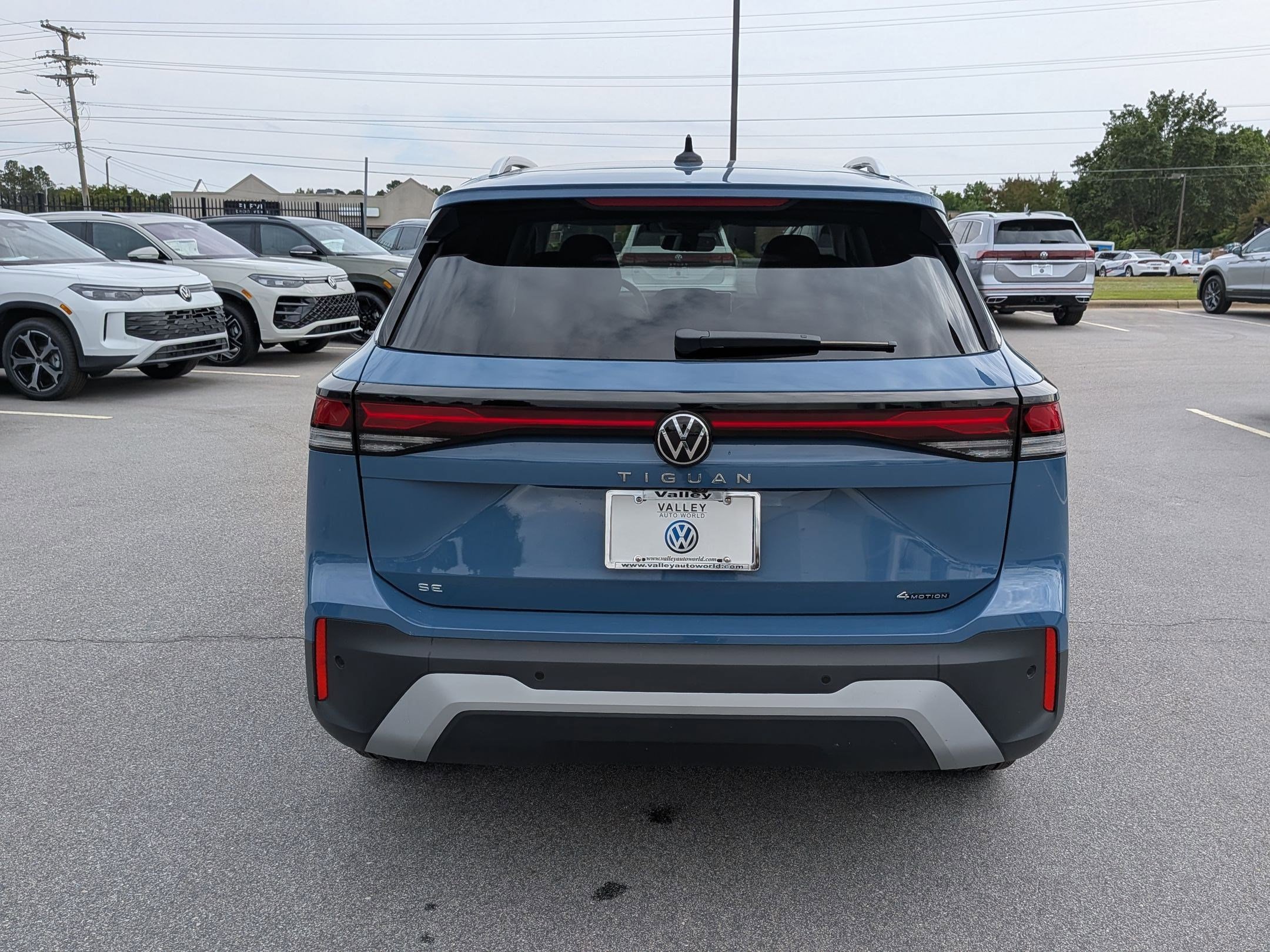 New 2026 Volkswagen Tiguan SE AWD/4WD image 4