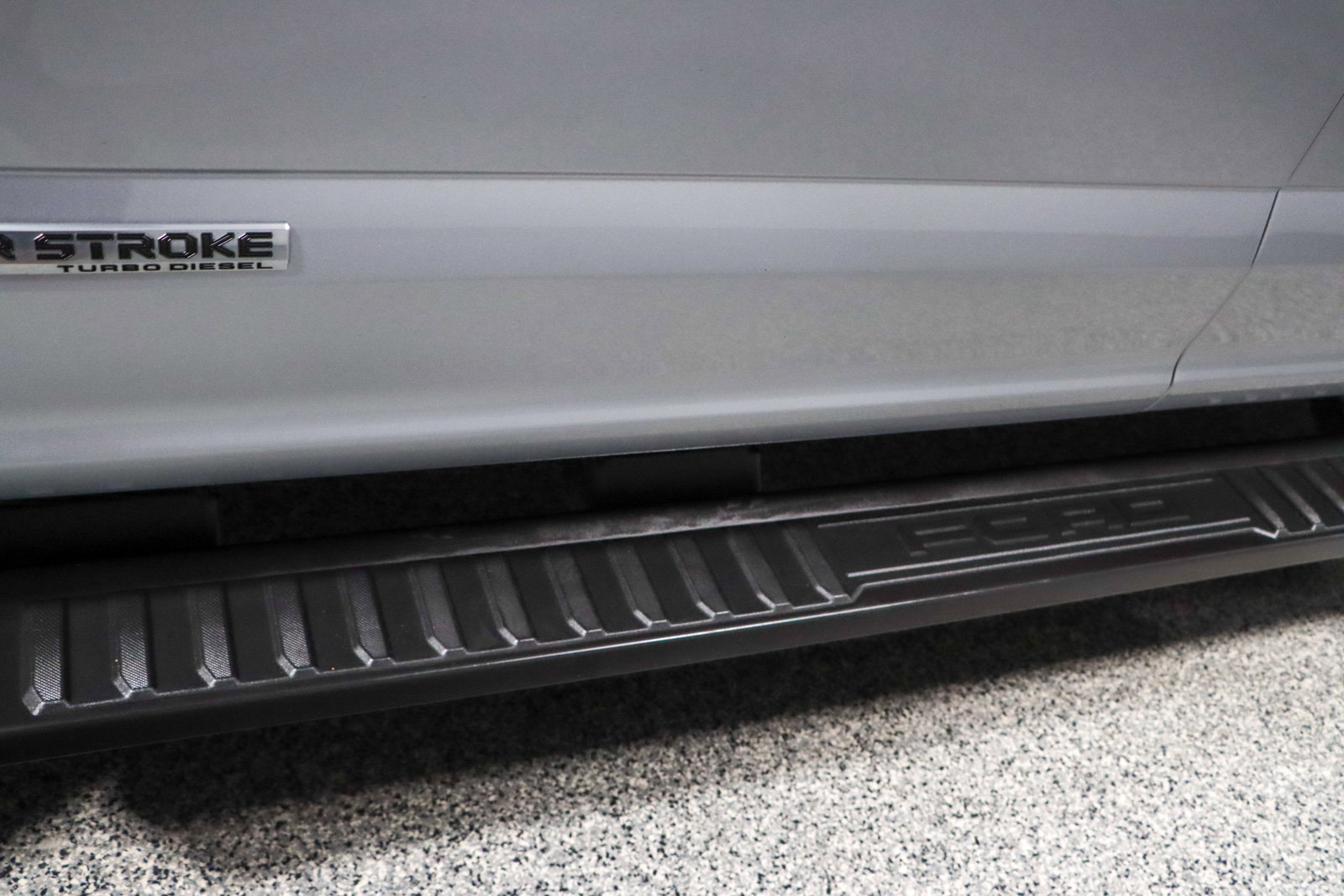 Used 2022 Ford F250 Lariat w/ Black Appearance Pkg image 12