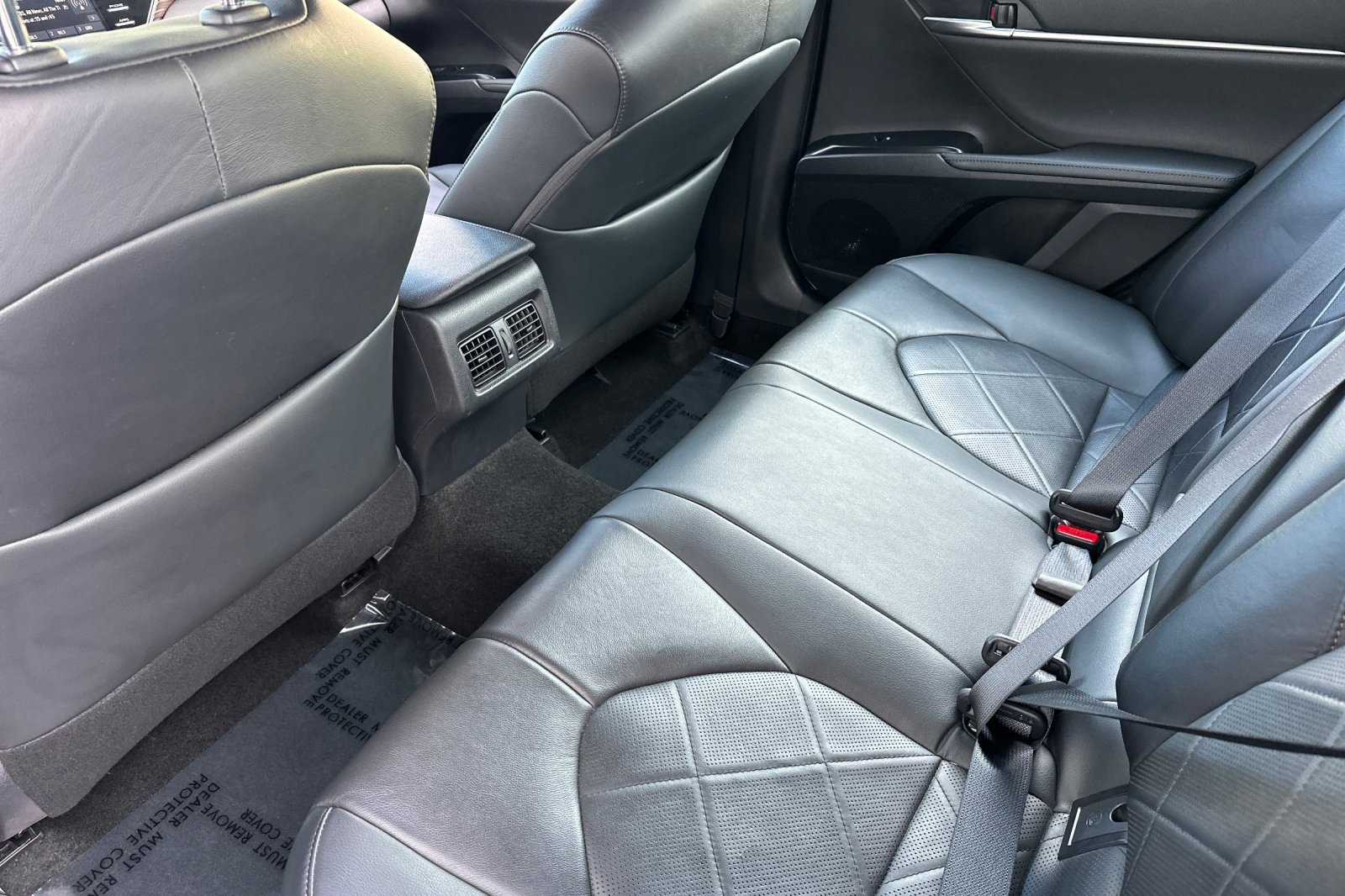 Used 2019 Toyota Camry XLE FWD image 26