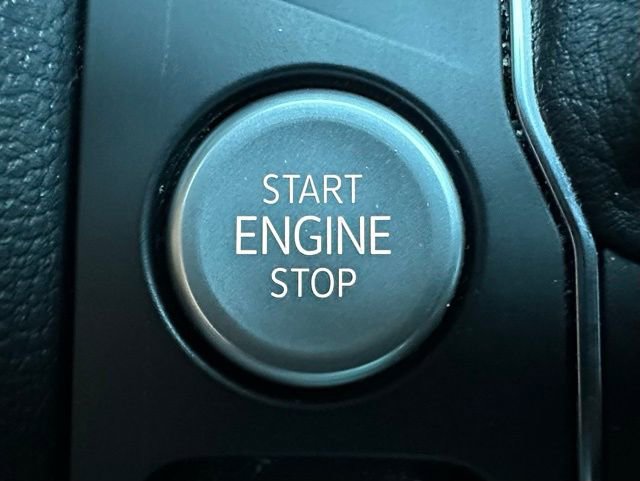 Used 2023 Volkswagen Atlas Cross Sport SEL Premium R-Line image 24