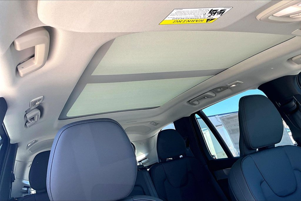 New 2026 Volvo XC90 B6 Plus AWD/4WD image 25