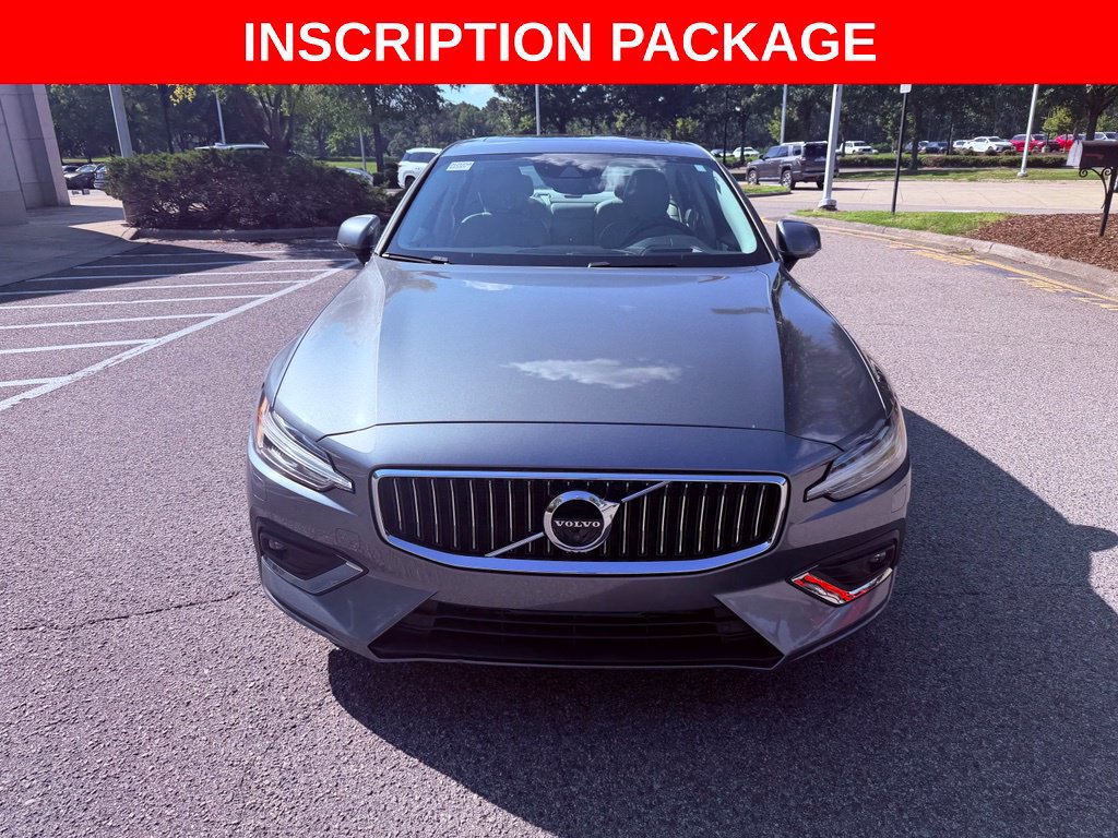 Used 2019 Volvo S60 T5 Inscription FWD image 2