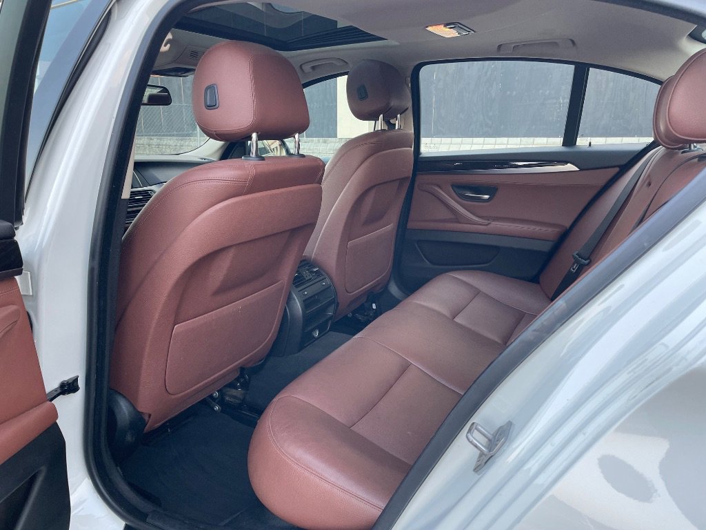 Used 2016 BMW 528i xDrive Sedan AWD/4WD image 14