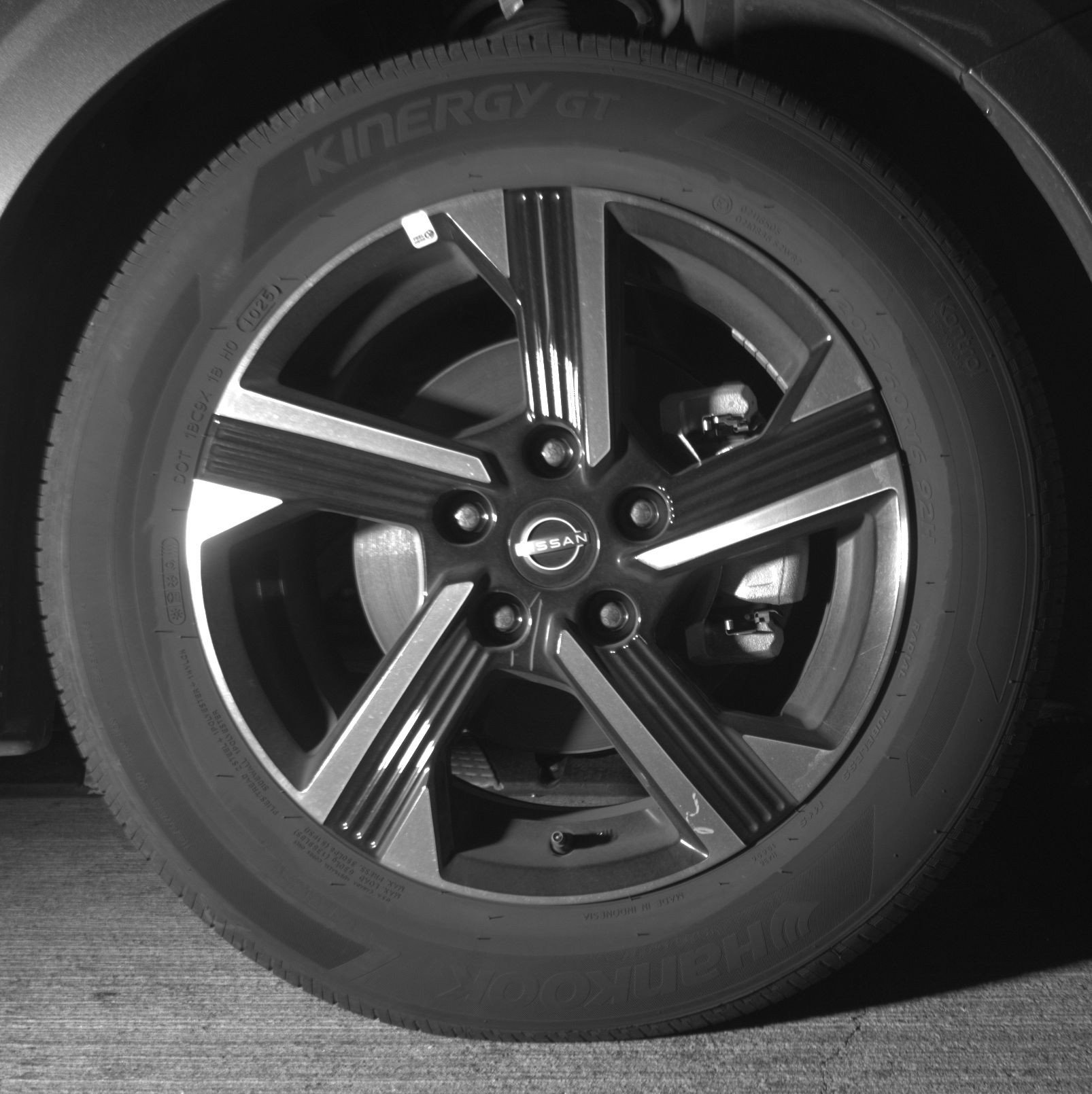 Used 2025 Nissan Sentra SV image 13