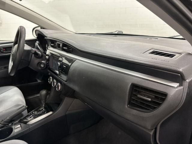 Used 2016 Toyota Corolla L FWD image 22