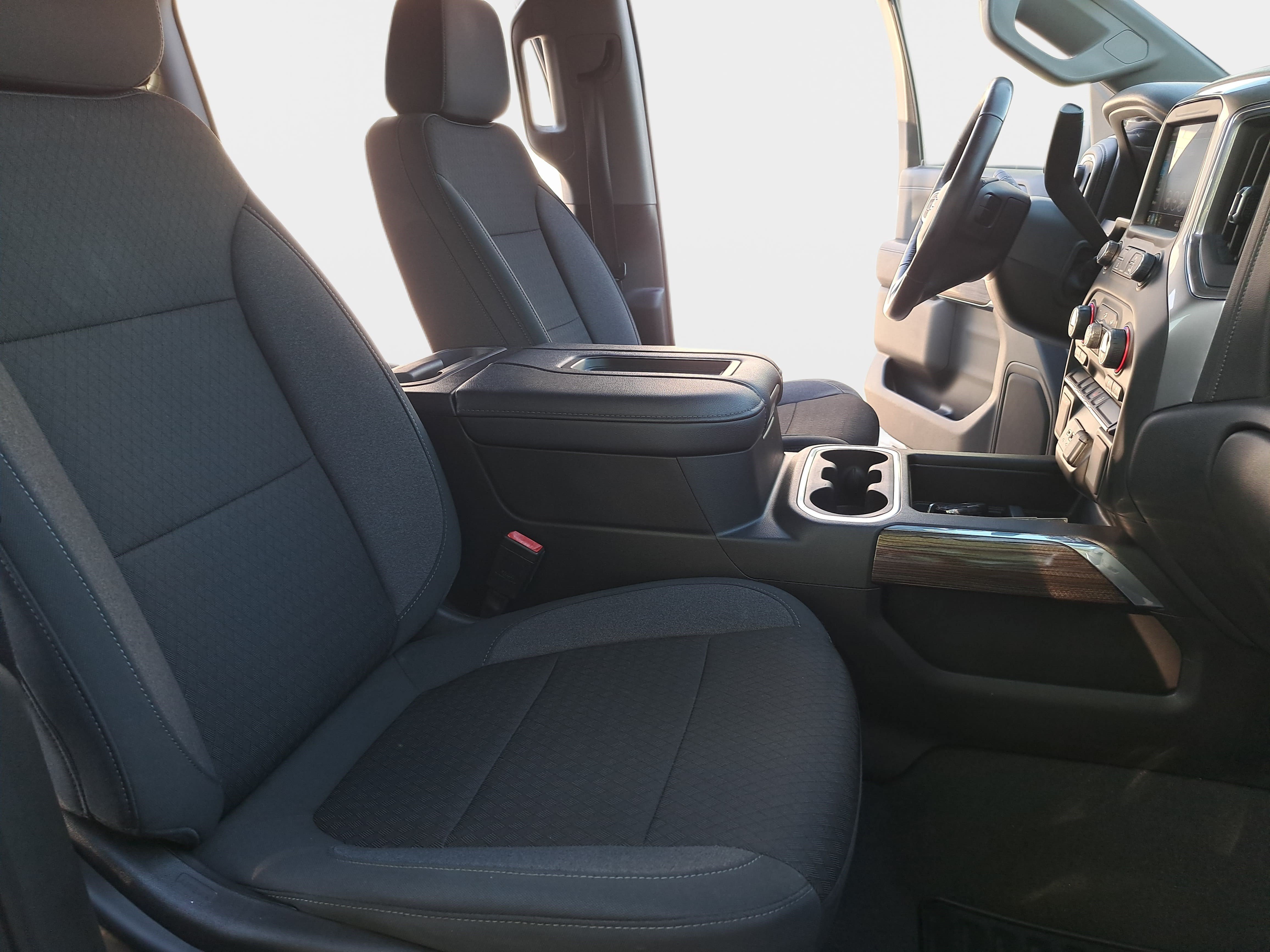 Used 2021 Chevrolet Silverado 1500 LT Trail Boss AWD/4WD image 10