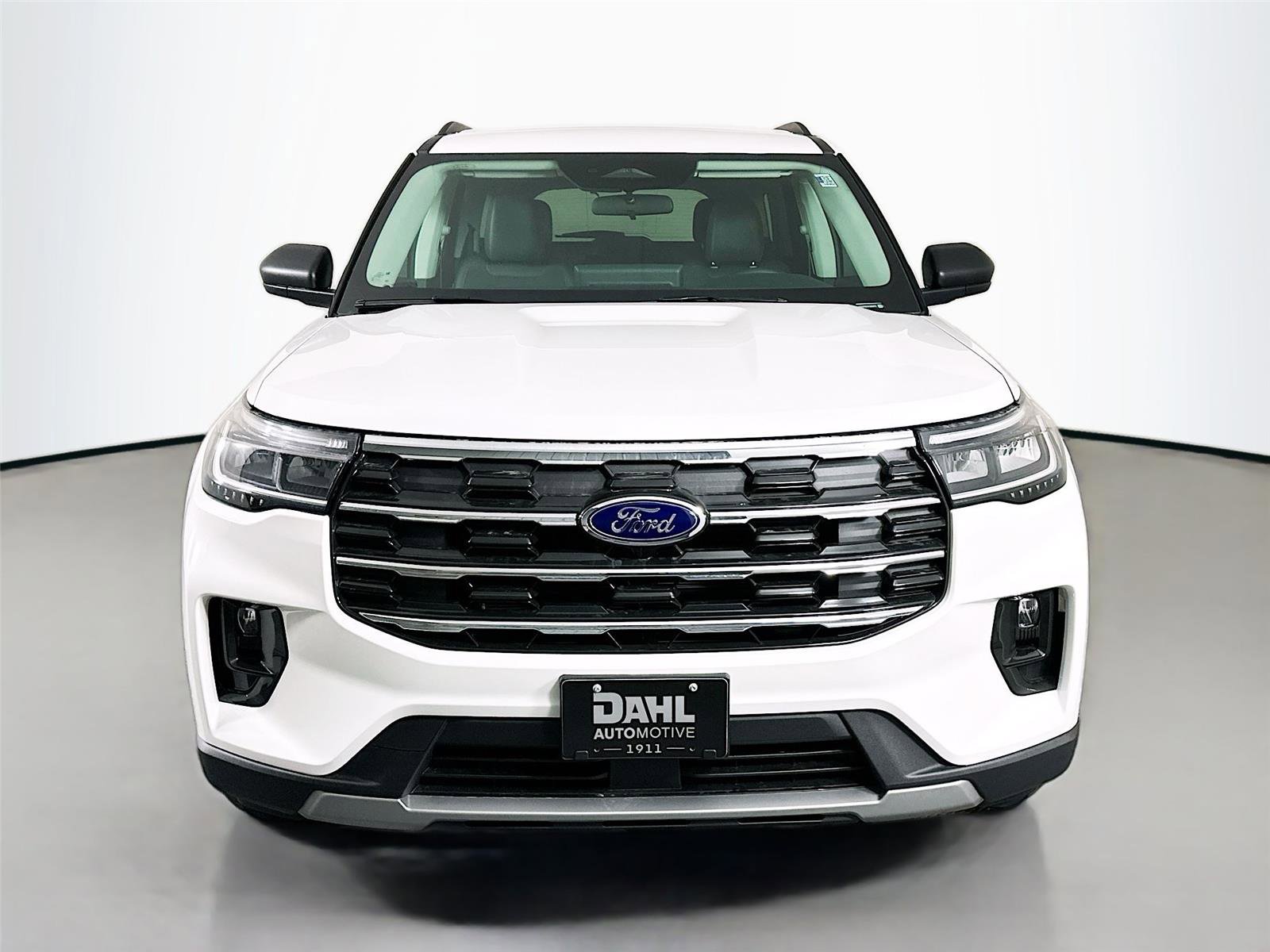 New 2026 Ford Explorer Active w/ Active Comfort Package image 3