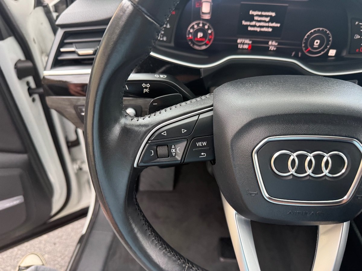 Used 2017 Audi Q7 3.0T Prestige AWD/4WD image 24