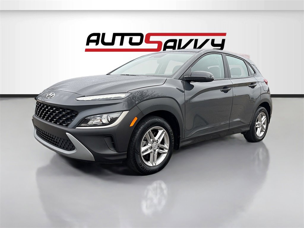 Used 2023 Hyundai Kona SE image 3