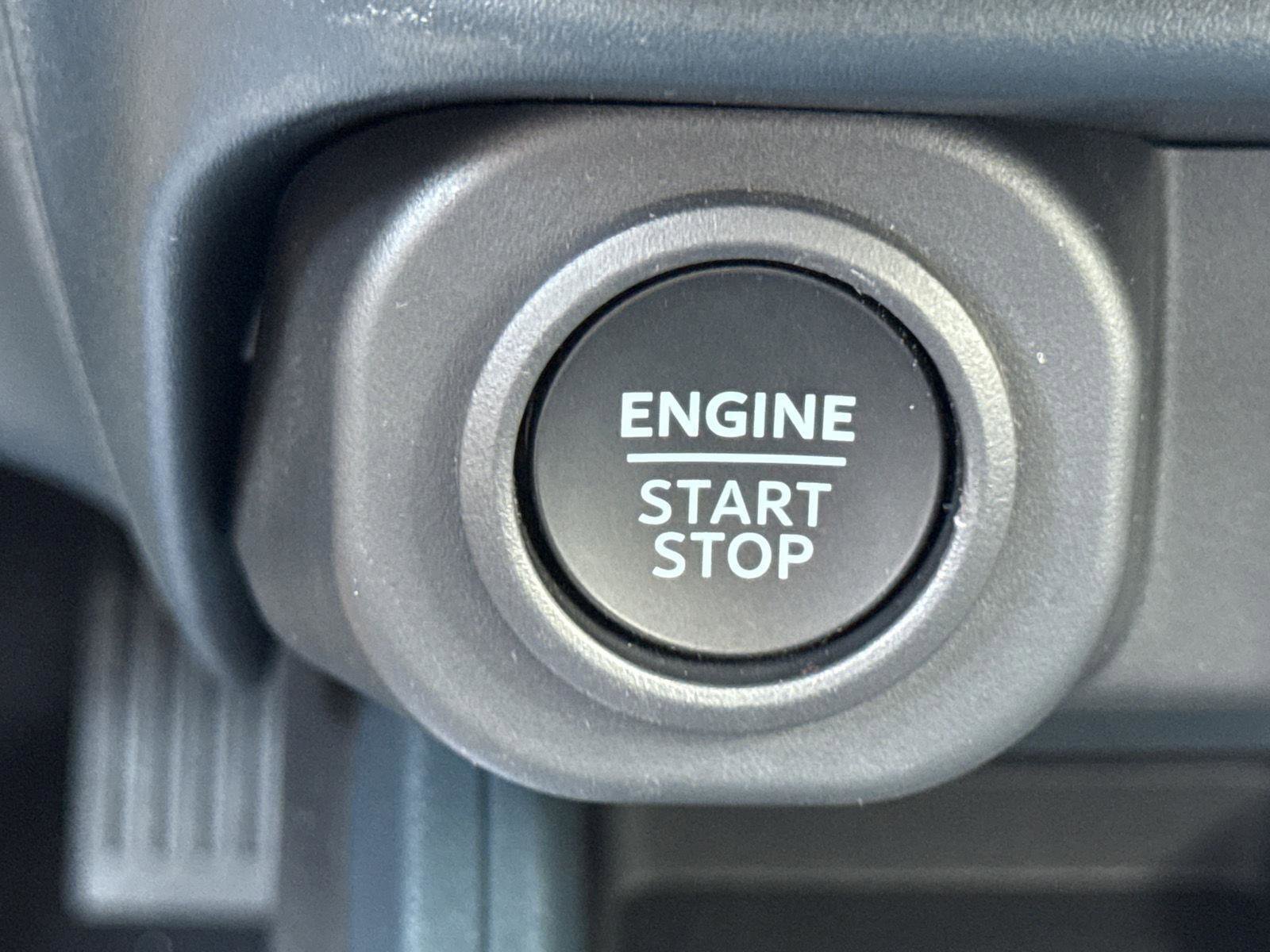 New 2025 Ford Maverick Lariat w/ 4K Tow Package image 21