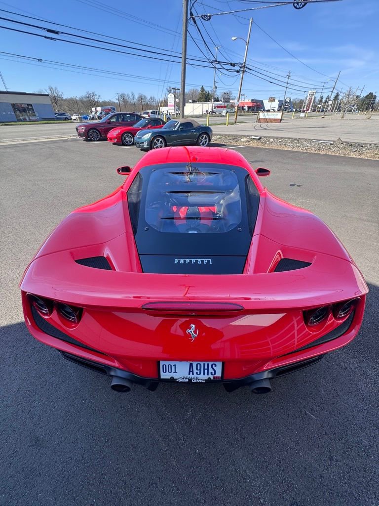 Used 2020 Ferrari F8 Tributo image 36