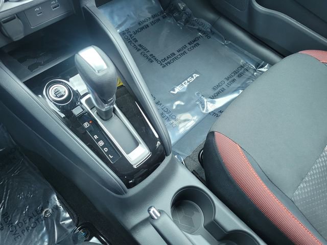 Used 2025 Nissan Versa SR w/ Trunk Package image 32