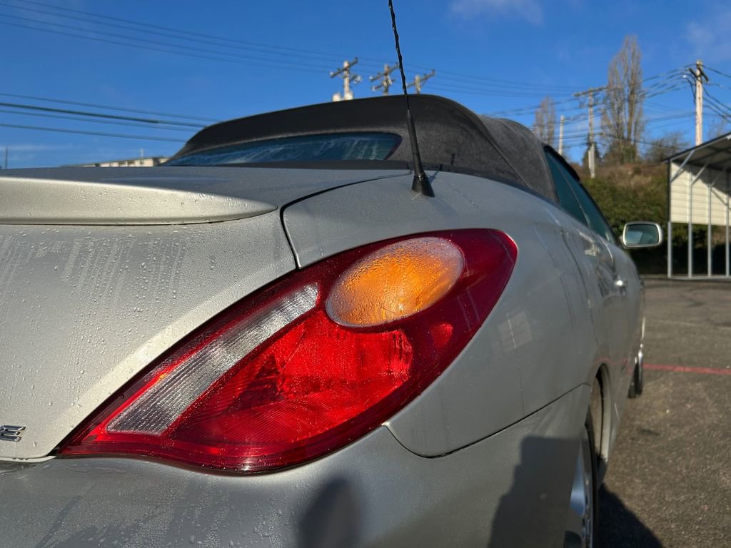 Used 2004 Toyota Solara SLE image 35