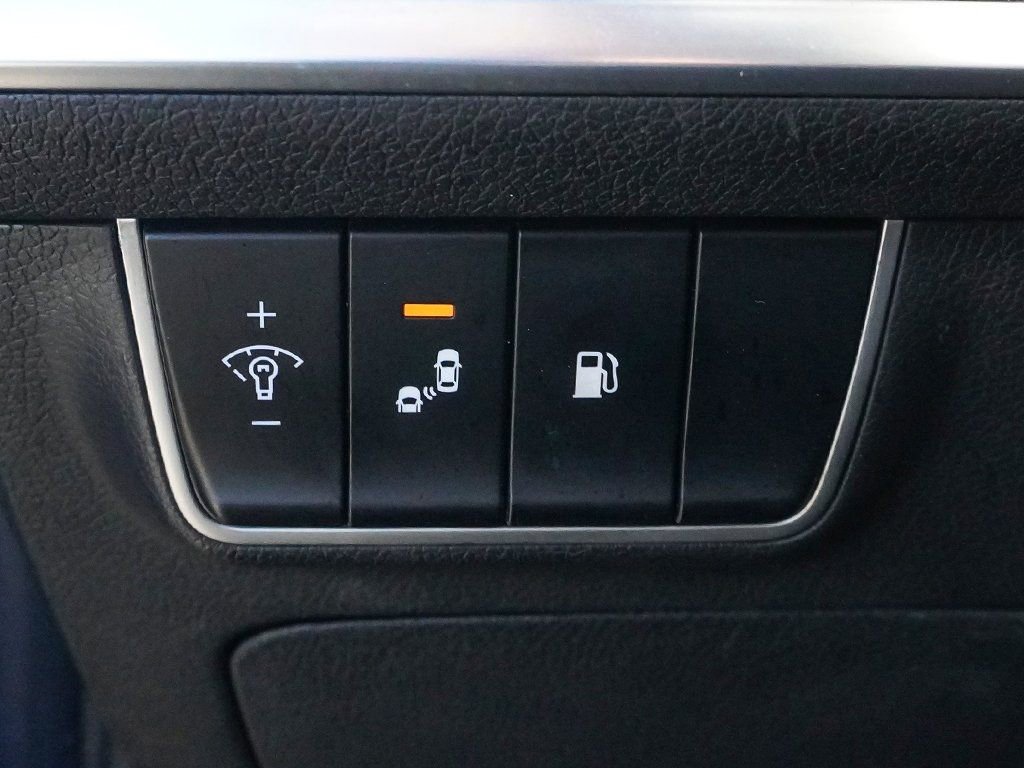 Used 2020 Kia Stinger GT-Line AWD/4WD image 31