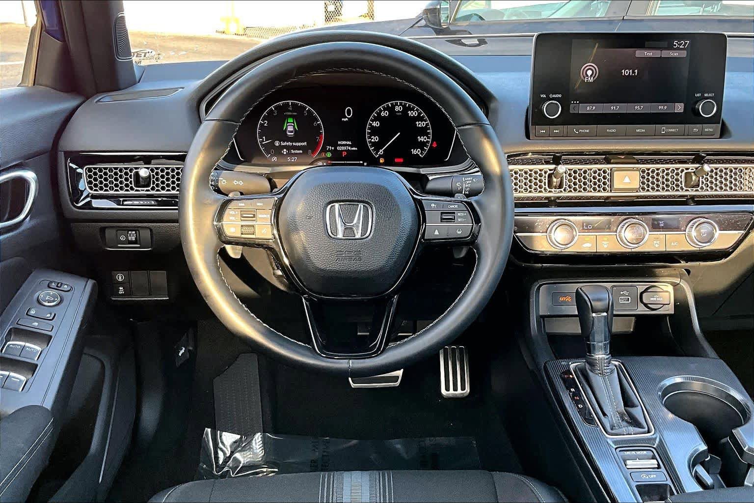 Used 2023 Honda Civic Sport image 6