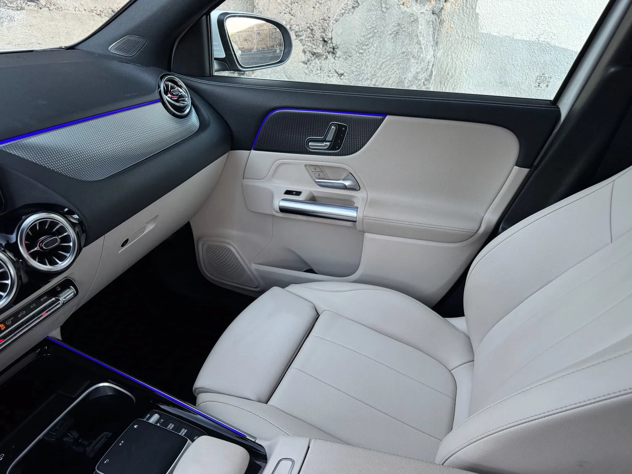 Used 2022 Mercedes-Benz GLA 250 image 22