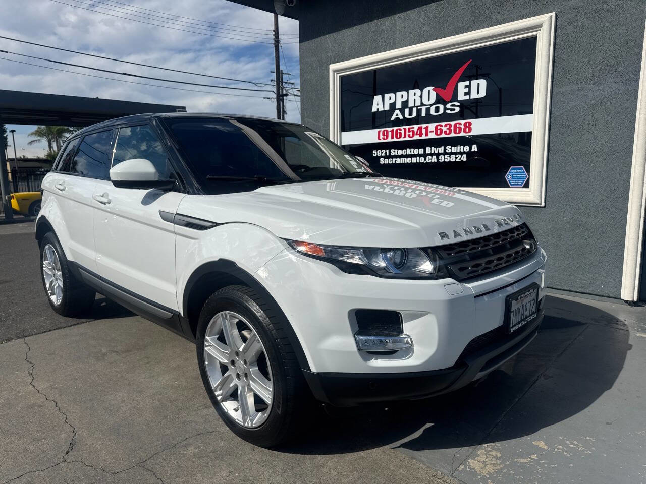 Used 2015 Land Rover Range Rover Evoque Pure Plus AWD/4WD image 1