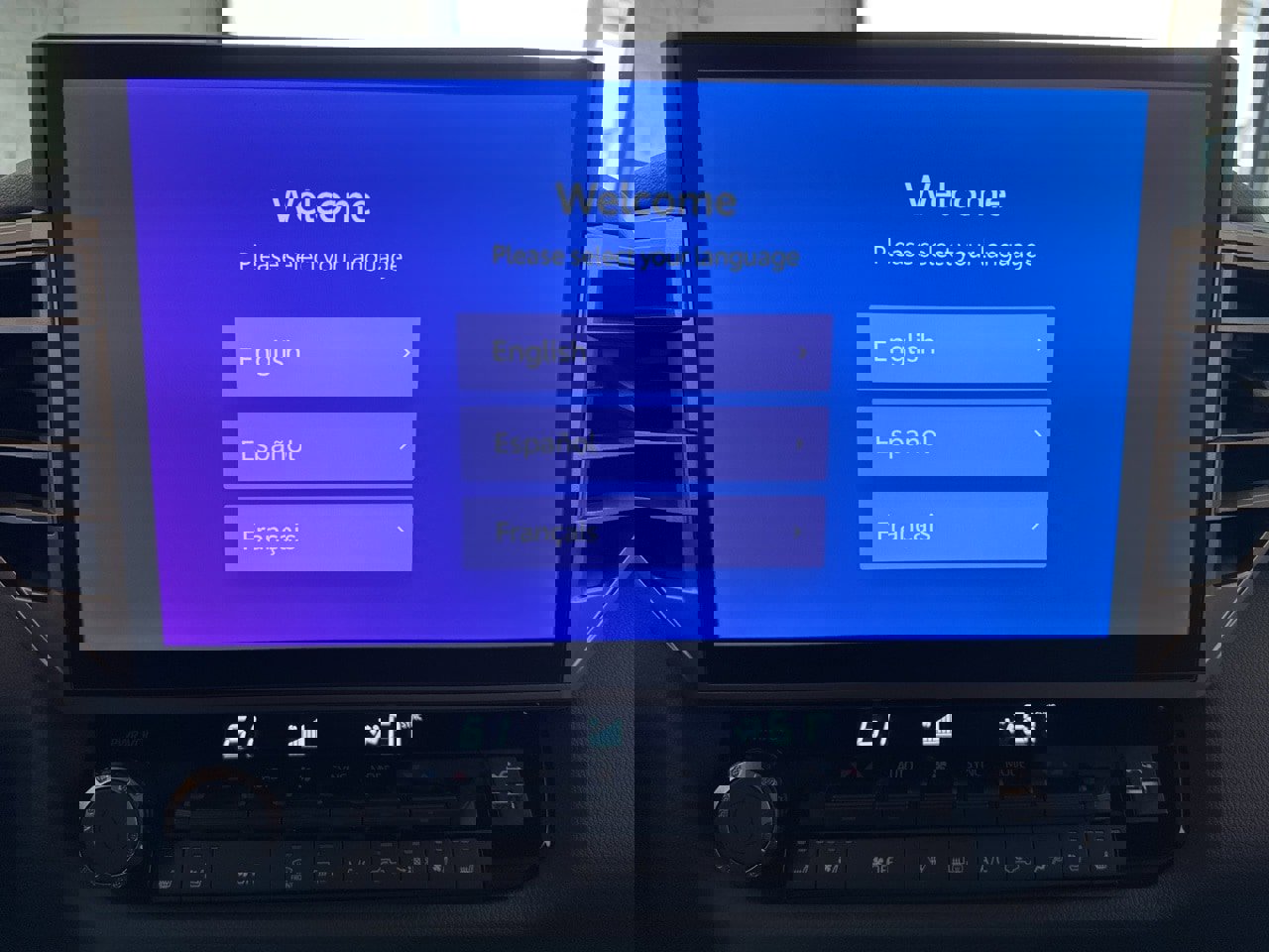 Used 2025 Toyota Tundra Limited image 24