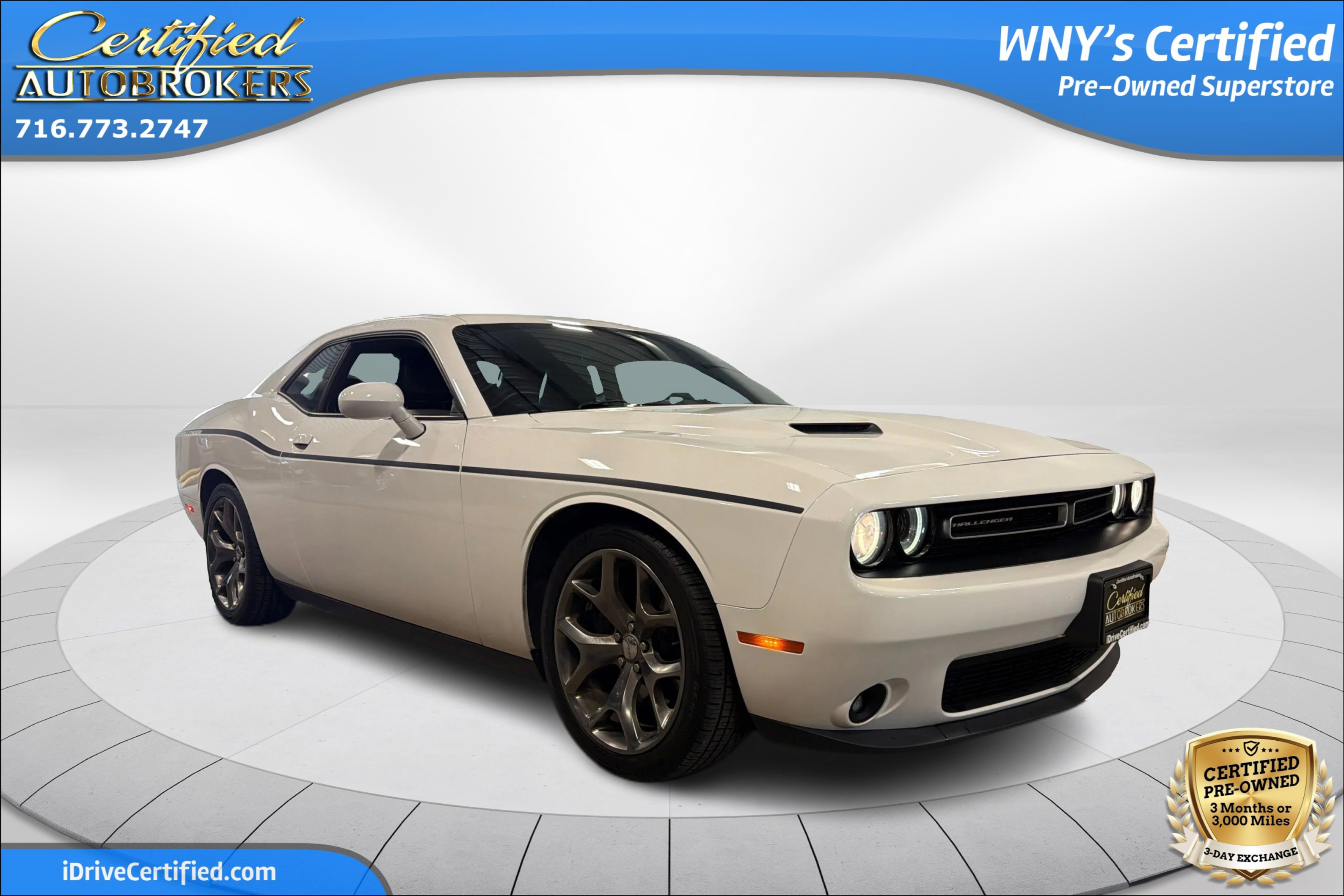 Used 2016 Dodge Challenger SXT Plus RWD image 3