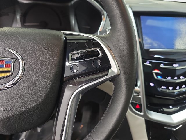 Used 2015 Cadillac SRX Luxury w/ Driver Awareness Package AWD/4WD image 18