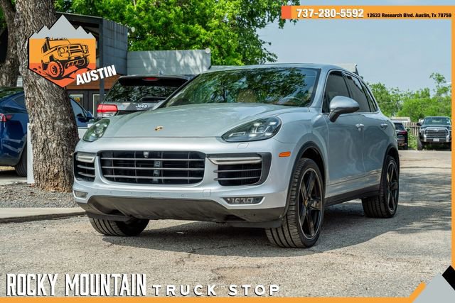 Used 2016 Porsche Cayenne Turbo AWD/4WD image 1