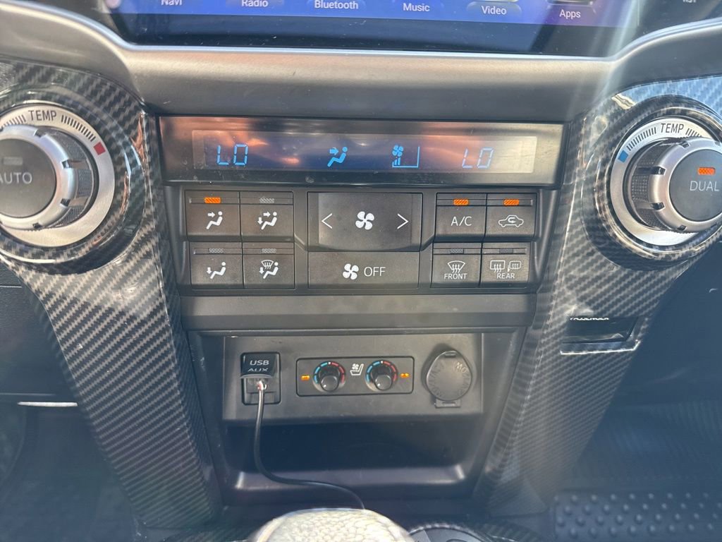 Used 2017 Toyota 4Runner Limited AWD/4WD image 21