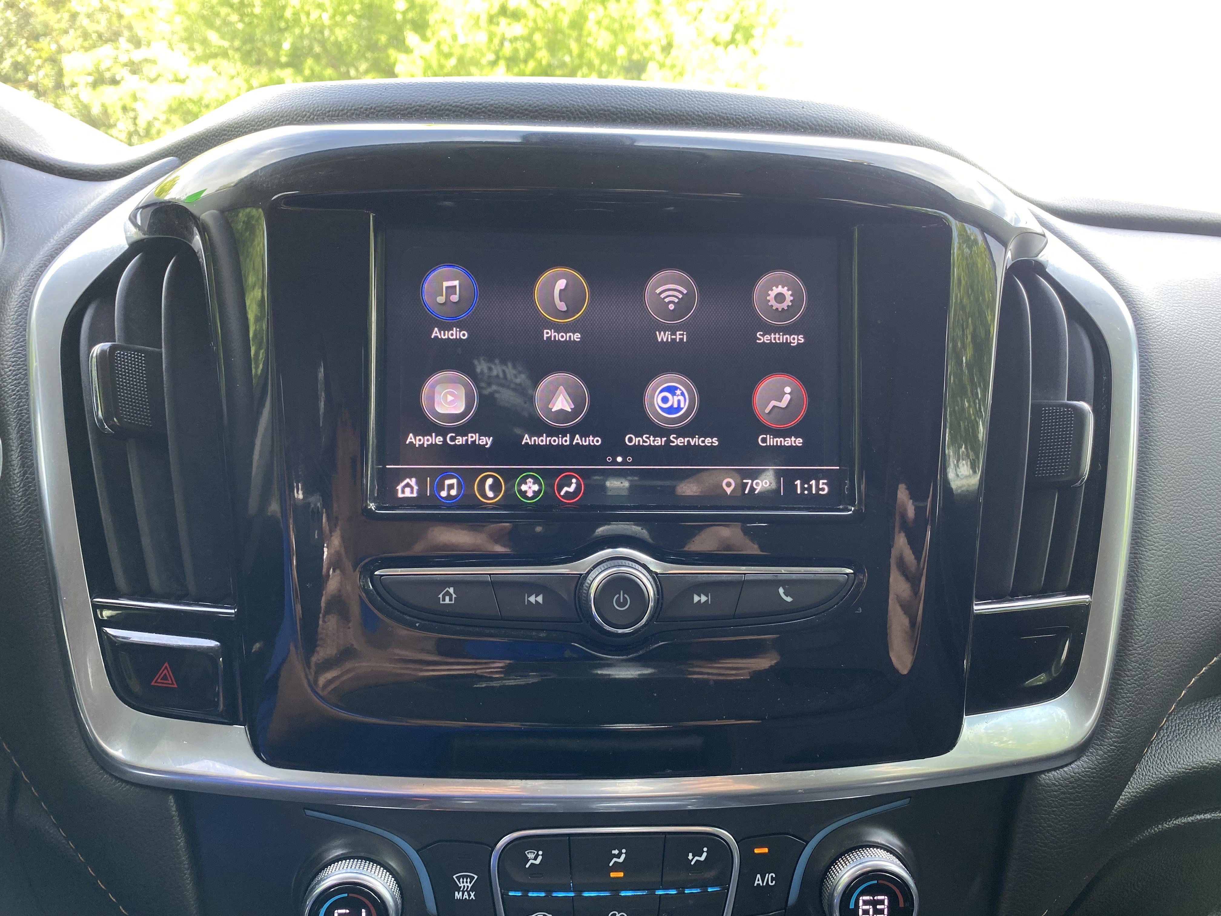 Used 2021 Chevrolet Traverse LS FWD image 26