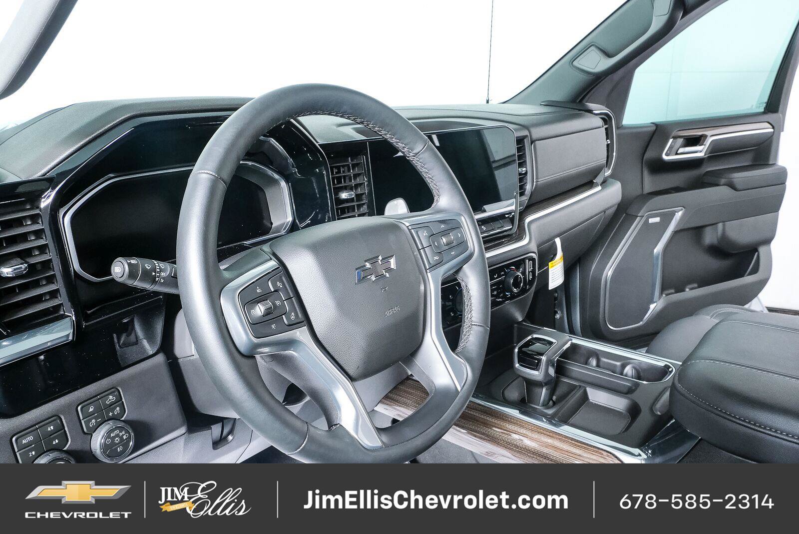 New 2026 Chevrolet Silverado 1500 LT Trail Boss w/ LT Trail Boss Premium Package AWD/4WD image 4