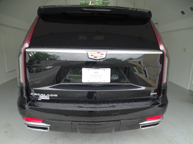 Certified 2024 Cadillac Escalade Premium Luxury w/ LPO, Floor Liner Package AWD/4WD image 22