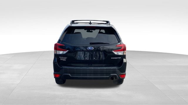 Used 2021 Subaru Forester Premium image 8