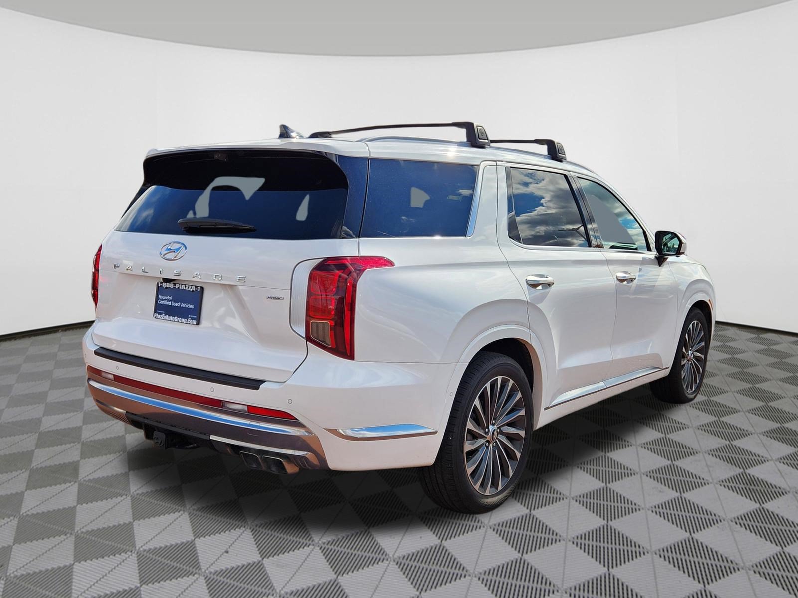 Used 2023 Hyundai Palisade Calligraphy AWD/4WD image 4