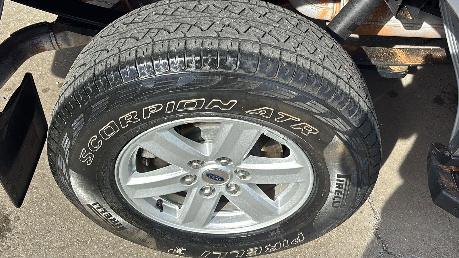 Used 2021 Ford F150 XLT image 10