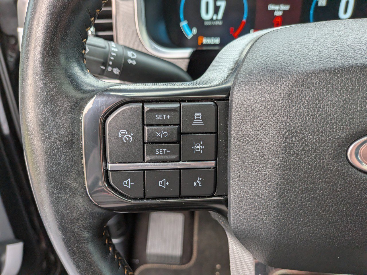 Used 2022 Ford F150 Platinum w/ Equipment Group 701A High image 24