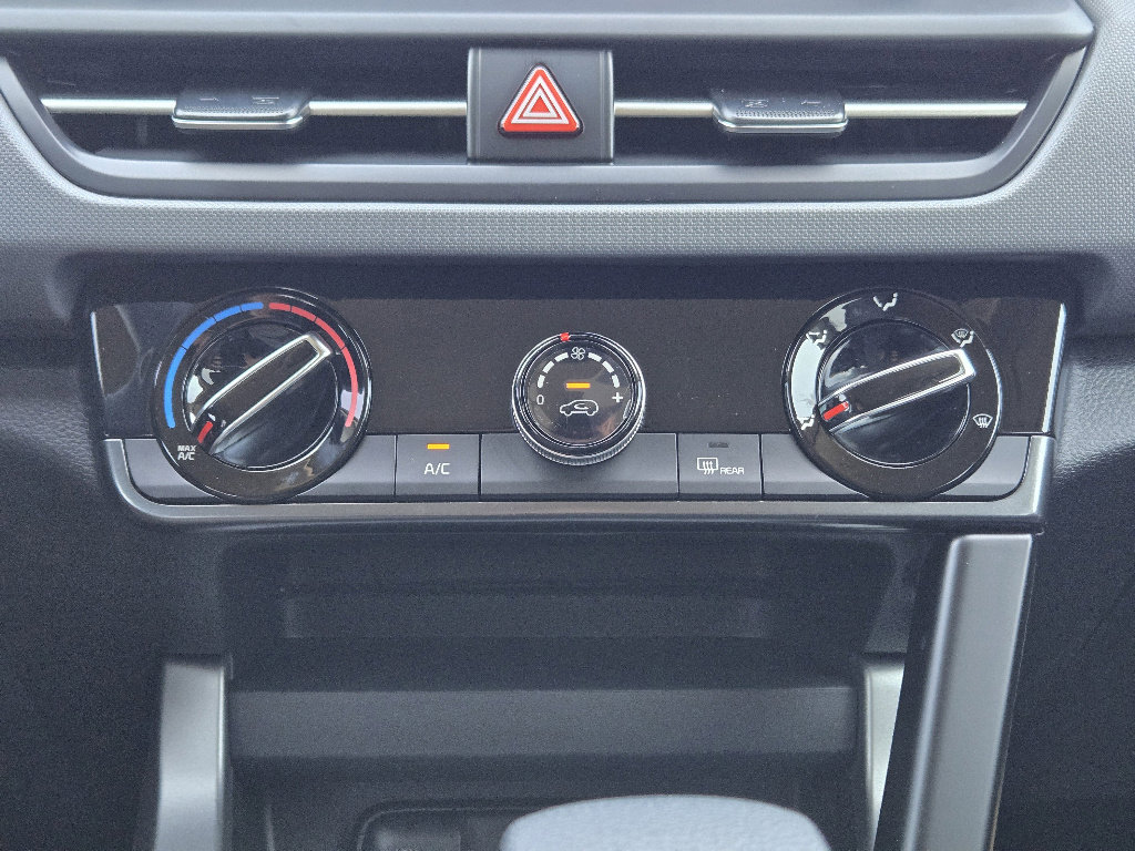 New 2026 Kia Seltos LX image 14