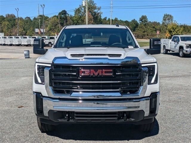 New 2025 GMC Sierra 2500 Pro w/ Convenience Package image 2