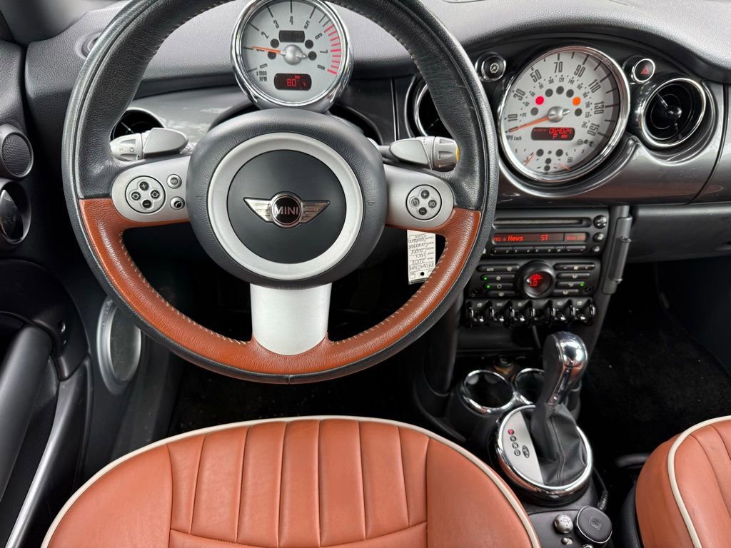 Used 2008 MINI Cooper Convertible w/ Sidewalk Pkg FWD image 17