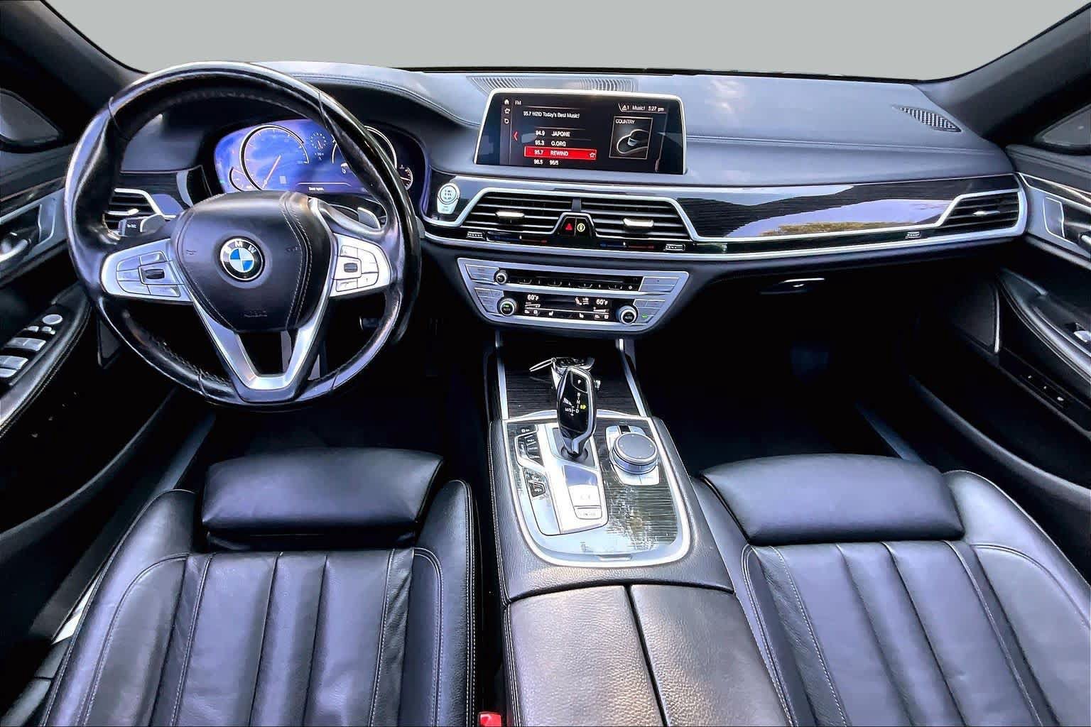 Used 2019 BMW 740i xDrive w/ M Sport Package AWD/4WD image 14