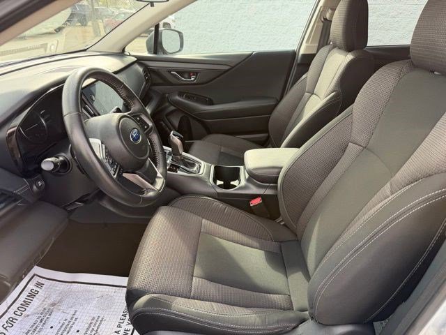 Used 2024 Subaru Outback Premium image 12
