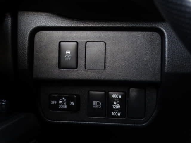 Certified 2023 Toyota Tacoma TRD Off-Road image 36