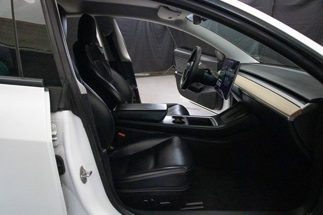 Used 2021 Tesla Model 3 Long Range image 16