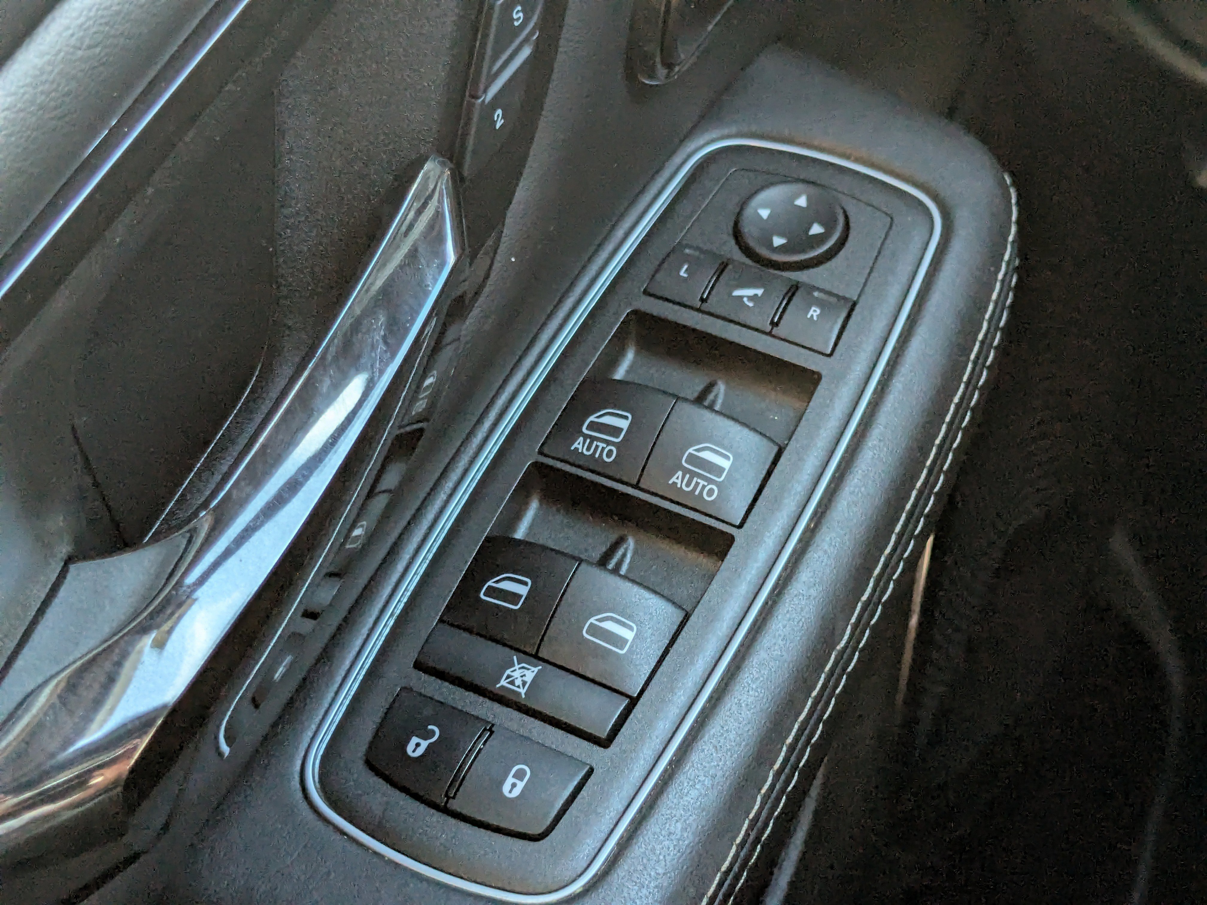 Used 2022 RAM 1500 Limited image 34