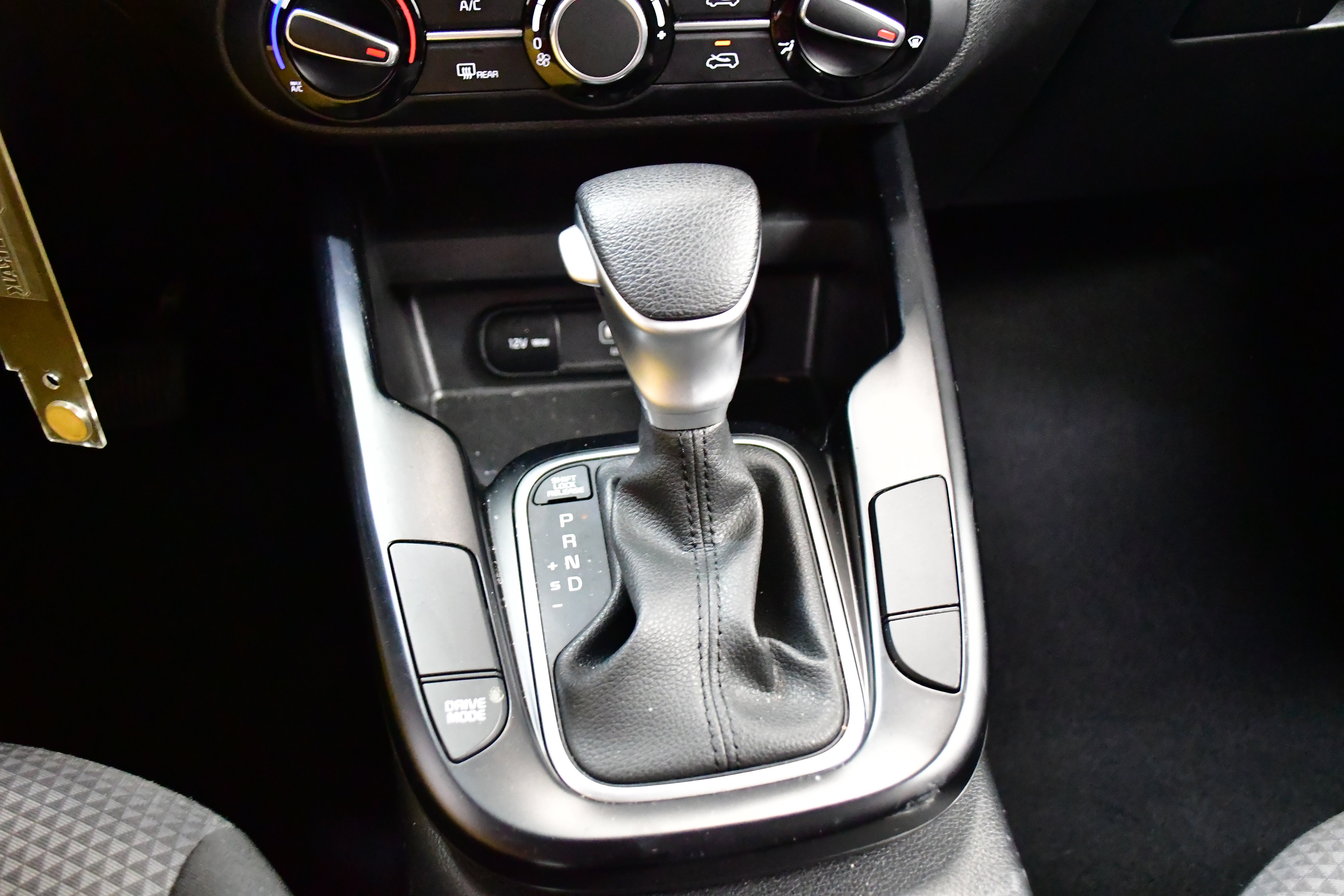 Used 2025 Kia Soul LX w/ LX Technology Package image 27